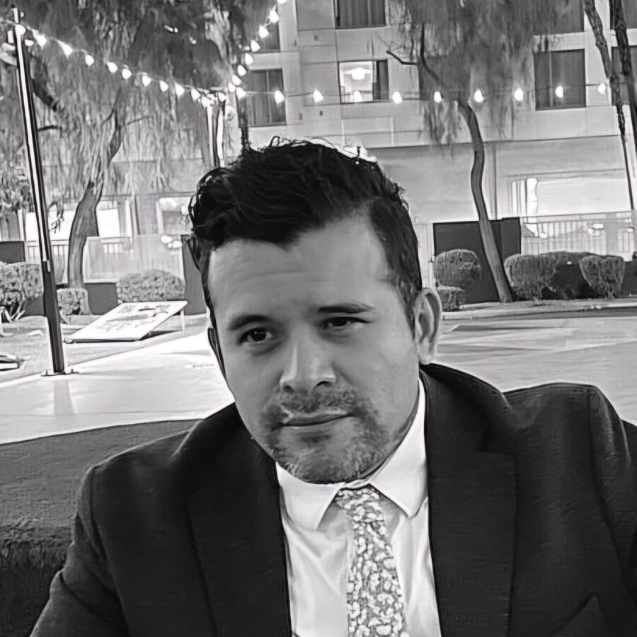 Picture of Gustavo Alvarenga.